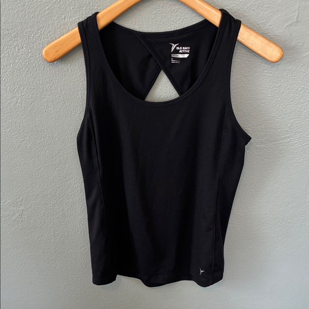 Old Navy Women's Black Cut Out Athletic Tank Top Medium - Picture 2 of 5